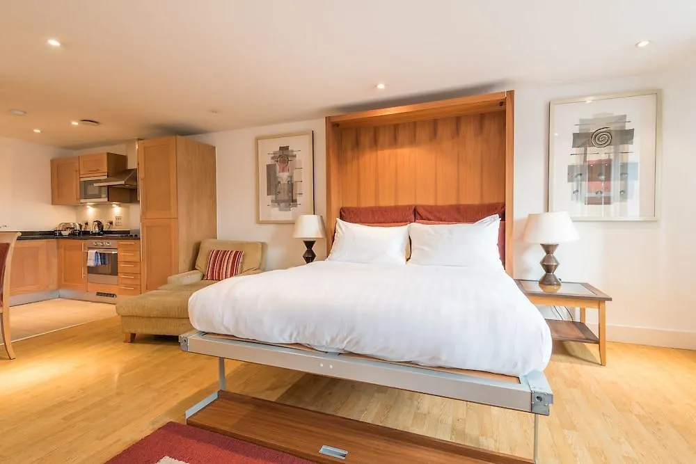 Marlin Apartments Commercial Road - Limehouse London 4*,  United Kingdom